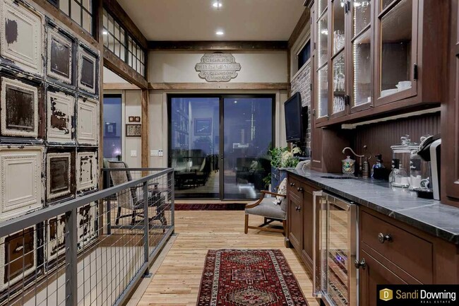 Building Photo - 1308 Jackson St