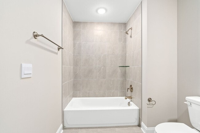 Building Photo - 1ST MONTH FREE!!