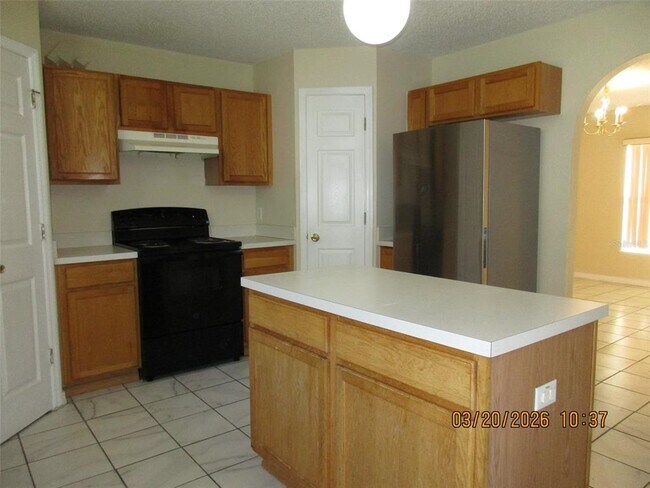 Building Photo - 11879 Bentry St