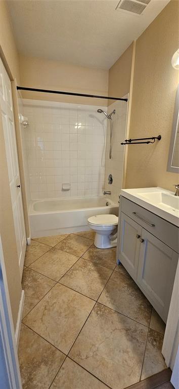 Building Photo - 2107 Portofino Pl