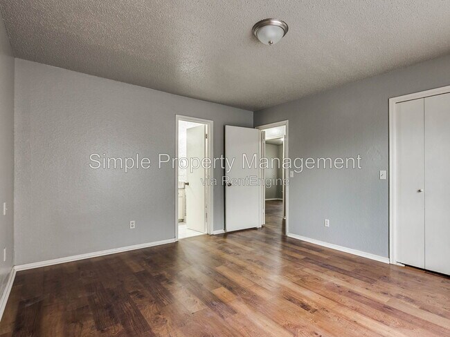 Building Photo - 2229 NW 113th St