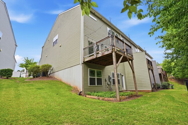 Building Photo - SPACIOUS AND BEAUTIFUL HOME IN MORRISVILLE-BRIER CREEK AREA