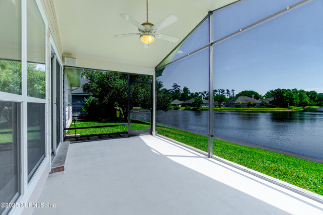 Building Photo - 1623 Sandy Springs Dr