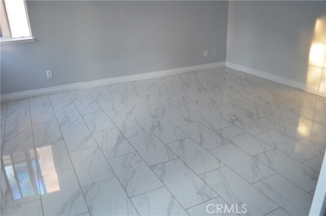 Building Photo - 7480 Addison Rd