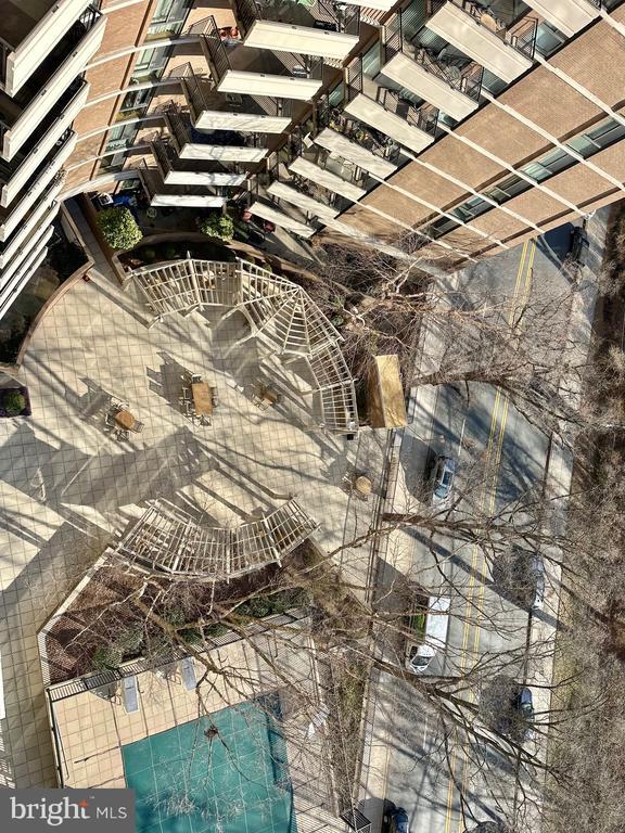 Building Photo - 4620 N Park Ave