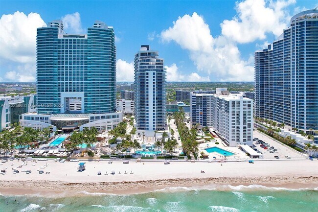 Building Photo - 3535 S Ocean Dr