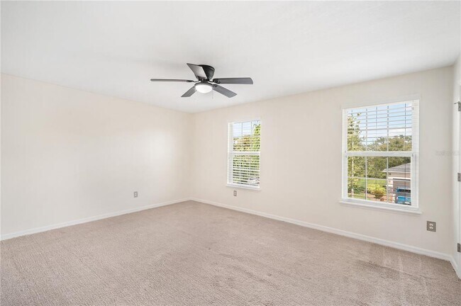 Building Photo - 5401 Suncatcher Dr