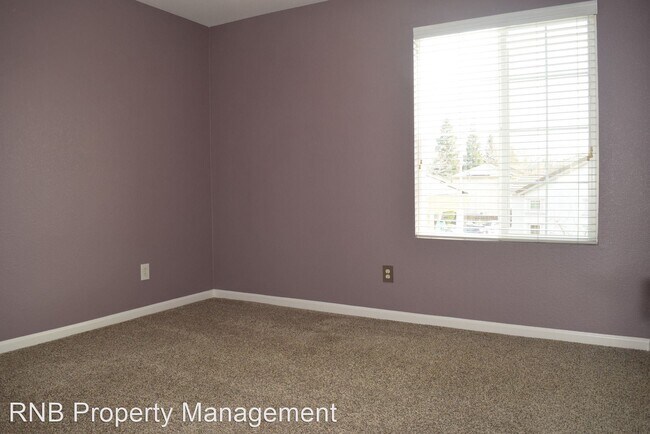 Building Photo - 4 br, 2.5 bath House - 5700 Lavender Court