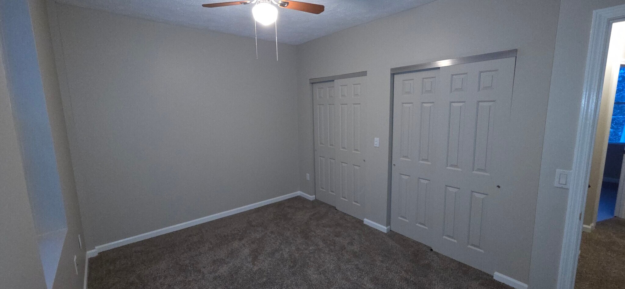 Building Photo - 484 Merchants Rd