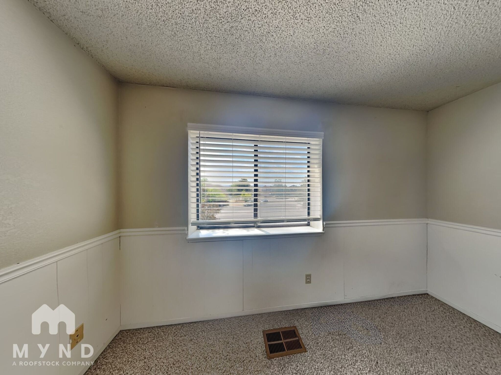 Building Photo - 3428 Ridgecrest Ct
