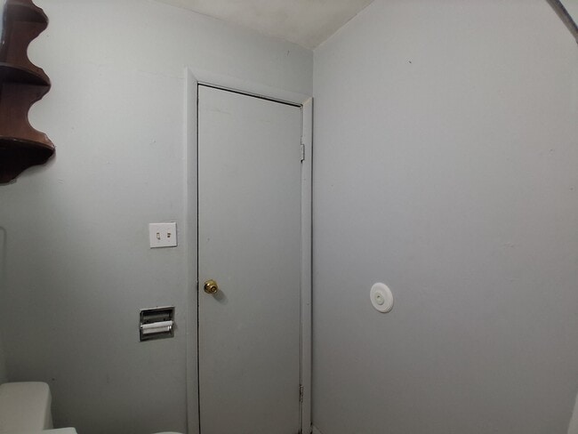 Building Photo - 21 Pennsylvania-