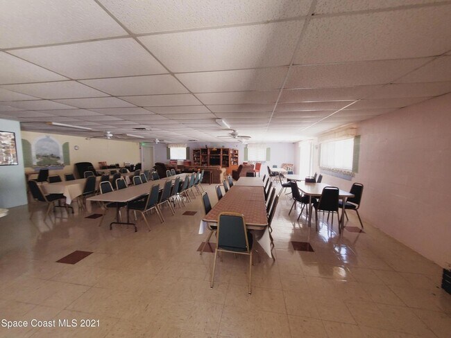 Building Photo - 8401 N Atlantic Ave
