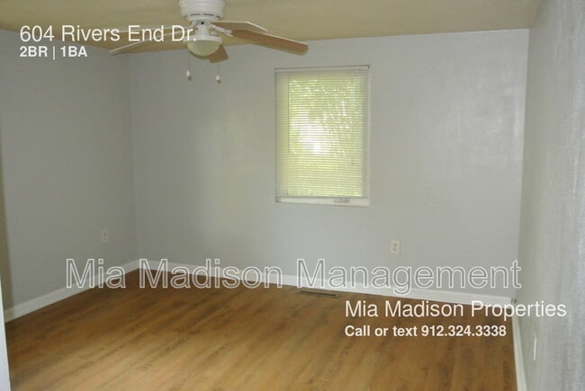 Building Photo - 604 Rivers End Dr