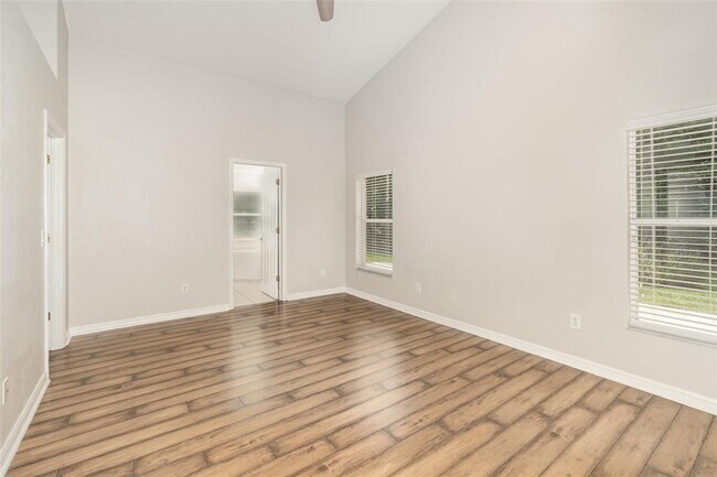 Building Photo - 1610 Song Sparrow Ct