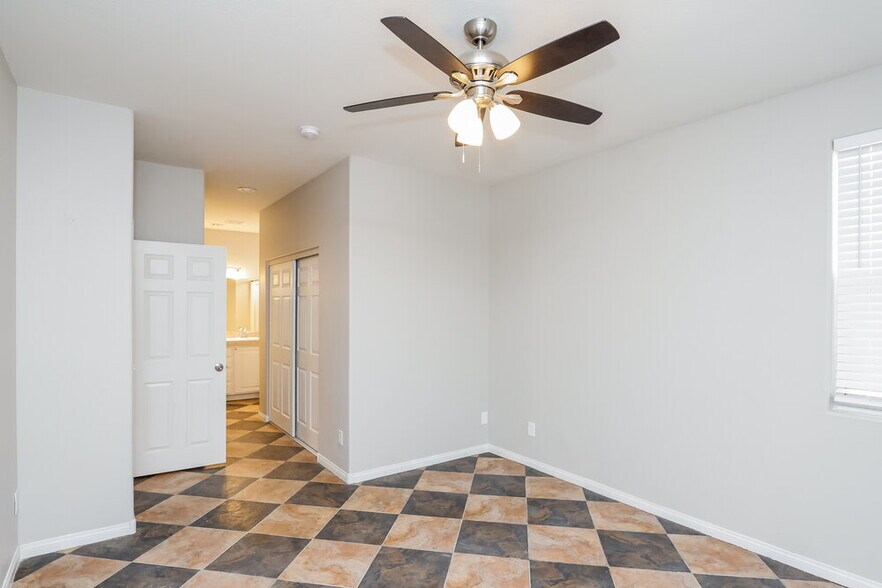 Building Photo - 5954 Attavilla Dr