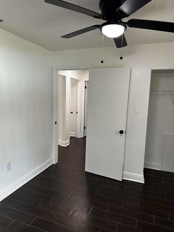 Building Photo - 1520 Country Ridge Dr