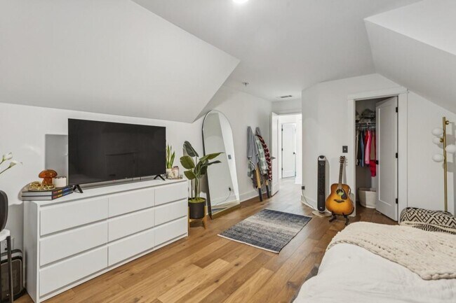 Building Photo - 3346 Kenyon Creek Dr NW