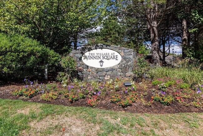 Building Photo - 50 Freedom Hollow