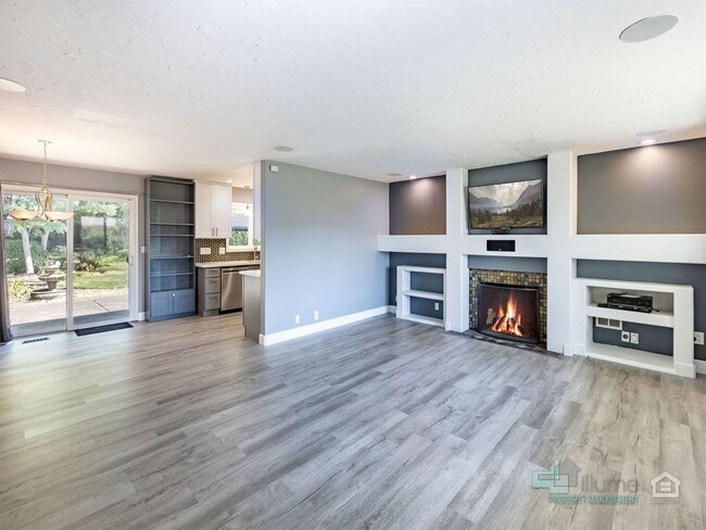 Primary Photo - Charming 3-Bedroom Home in a Quiet Cul-de-Sac
