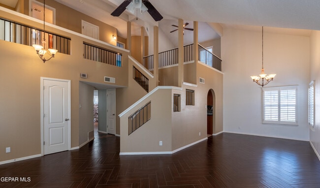 Building Photo - 12297 Kingsgate Ct