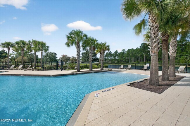 Building Photo - 7159 Pine River Ct