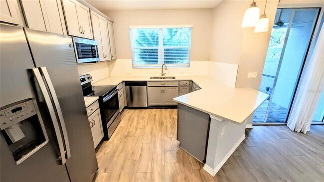 Building Photo - 3088 Via Sienna Cir