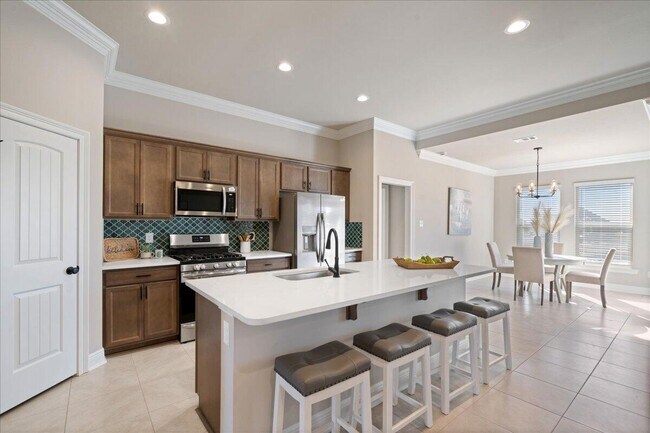 Building Photo - 18 Hydrangea Blvd