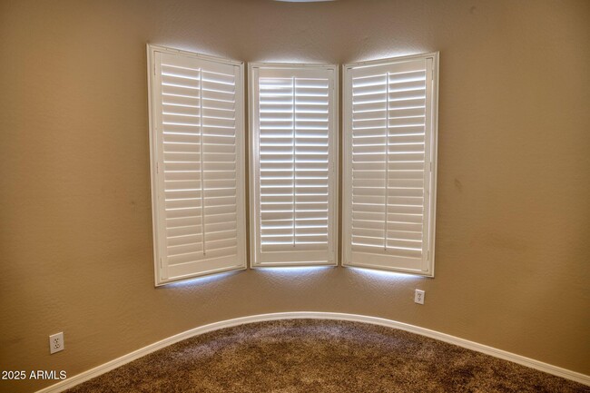 Building Photo - 38540 N Vista Hills Ct
