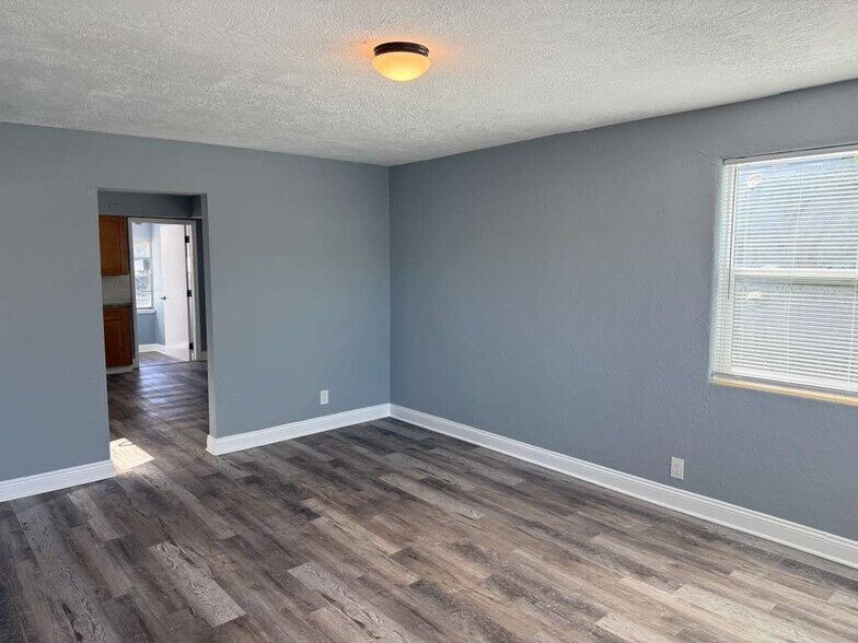 Building Photo - 641 Fremont Ave