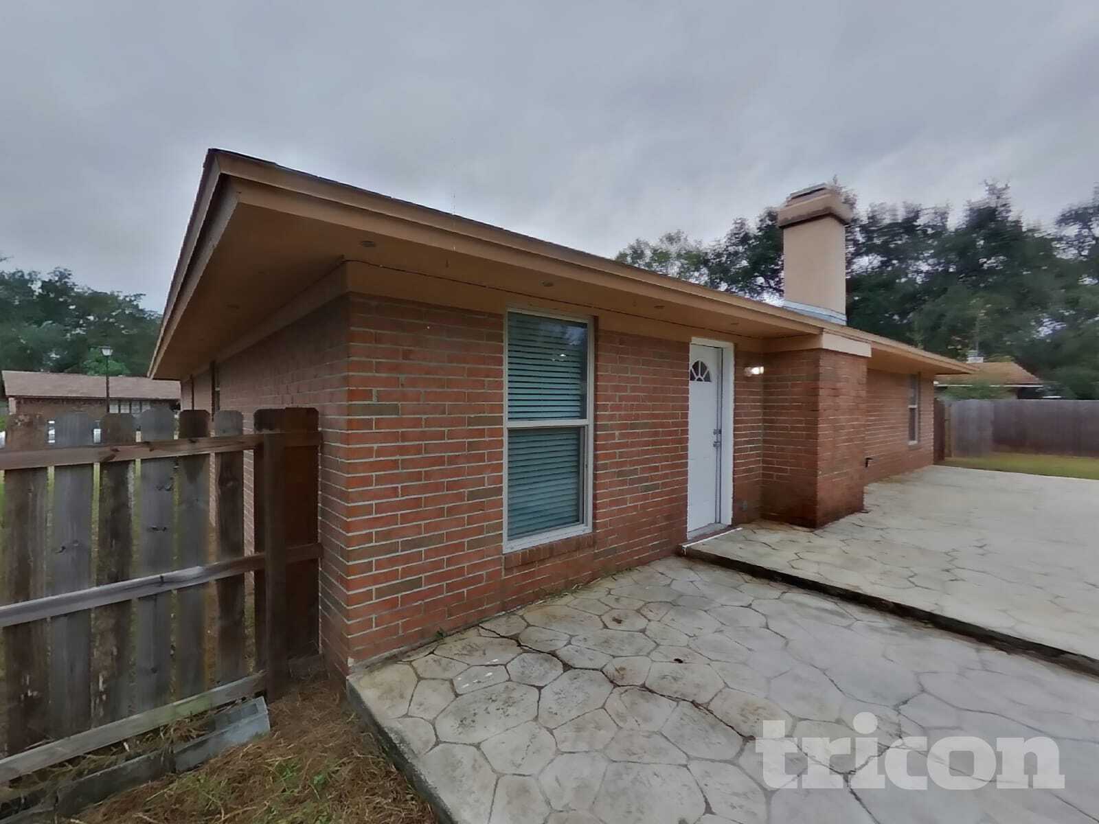 Building Photo - 6047 Carla Ct