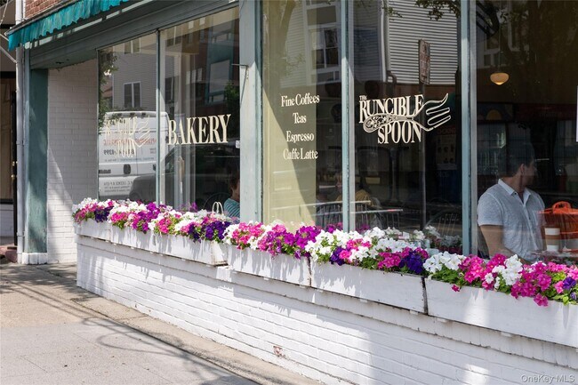 Building Photo - 50 N Broadway