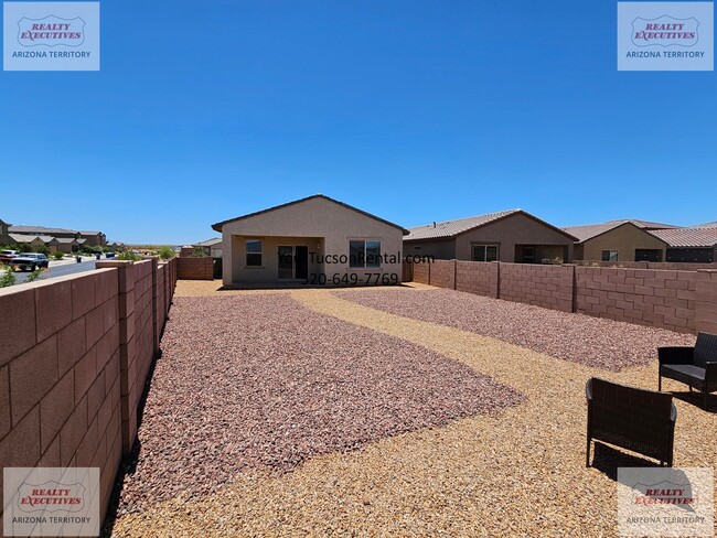 Building Photo - Star Valley 2024 single story 3/2