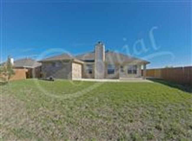 Building Photo - AVAILABLE SOON! *MORE PHOTOS COMING SOON*