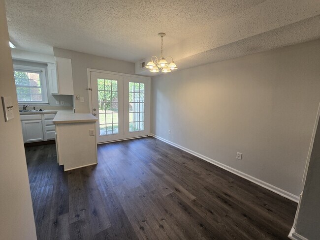 Building Photo - 4812 Blue Bird Ct