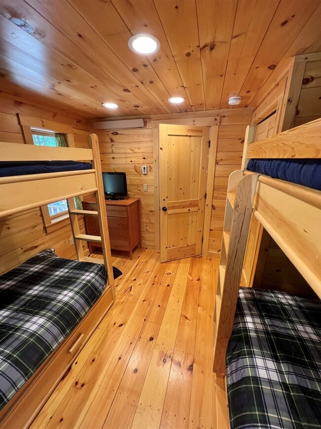 Building Photo - 185 Big Sandy Rd