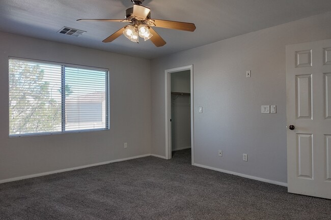 Building Photo - 9222 Cazador St