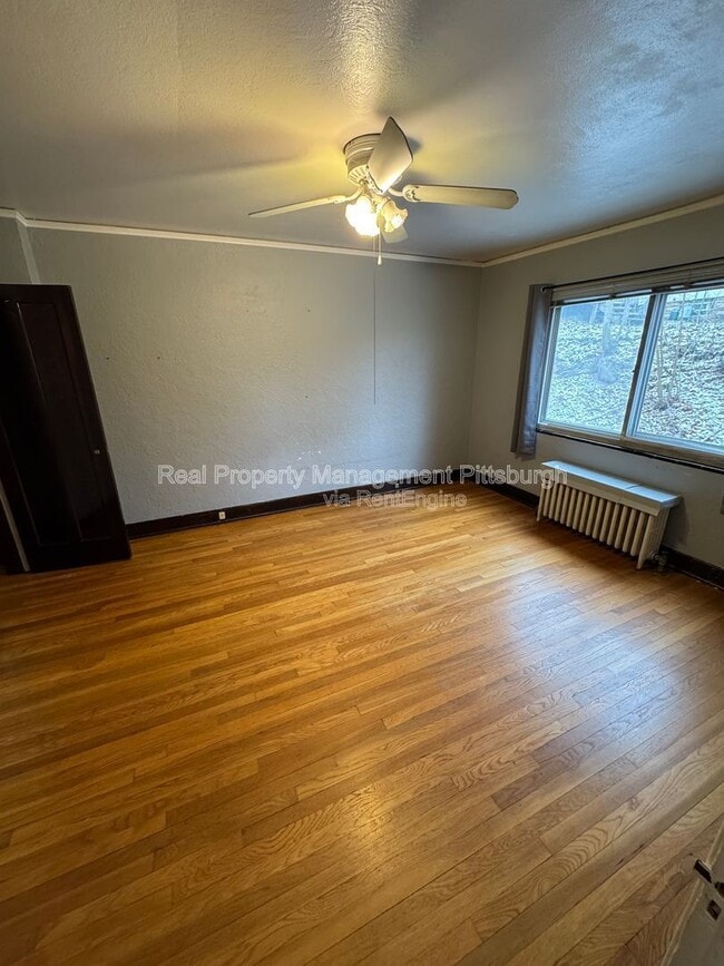 Building Photo - 4 Amherst Ave