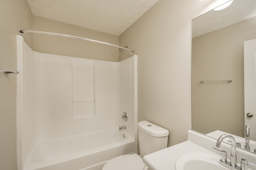 Building Photo - 609 Honey Creek Rd