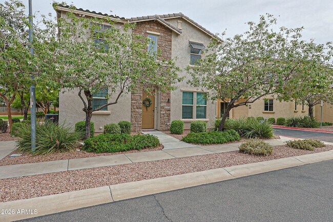 Building Photo - 17717 W Mandalay Ln