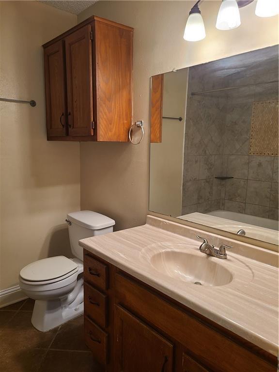Building Photo - 12405 Alderbrook Dr