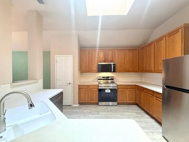 Building Photo - 4501 Aspen Glen Rd