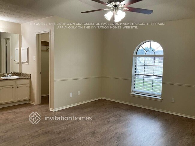 Building Photo - 4009 Eagle Pass