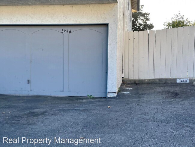 Building Photo - 2 br, 1.5 bath House - 3466 Los Mochis Way