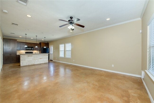 Building Photo - 3361 Keefer Loop