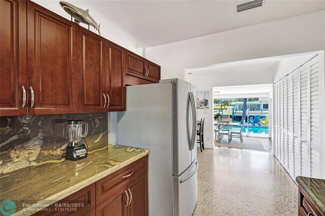 Building Photo - 3230 S Terra Mar Dr