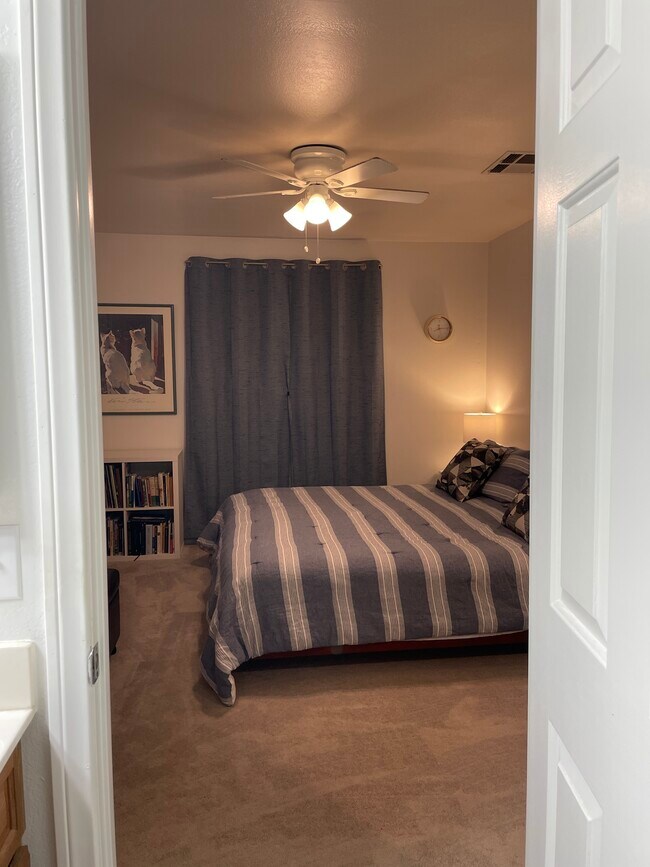 Building Photo - 601 Cabrillo Cir