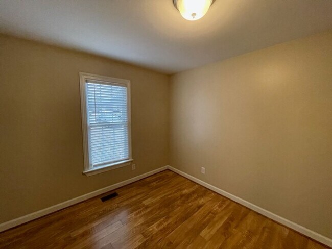 Building Photo - 1017 Bren Arbor Ct
