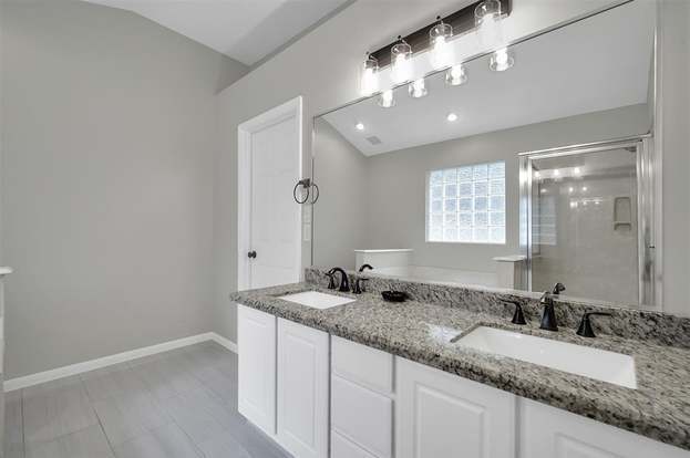 Building Photo - 38 Tivoli Garden Ct