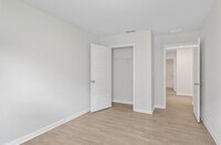 Building Photo - 149 Needle Thrush Cir