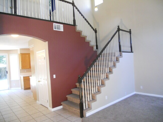 Building Photo - 8949 Panamint Ct